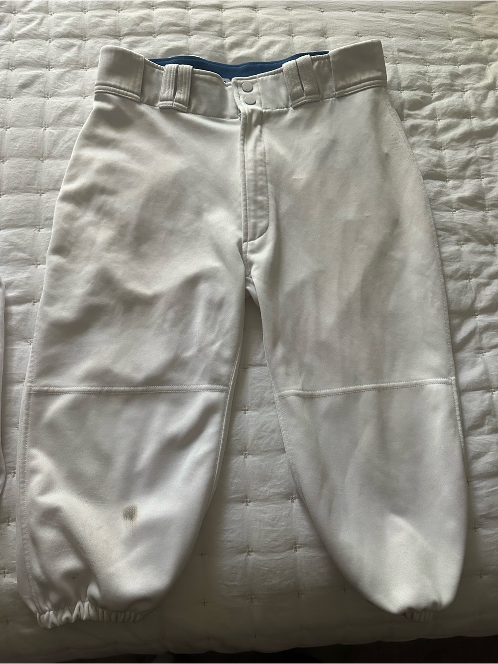 2 Pair of Mizuno Men’s Baseball Knickers